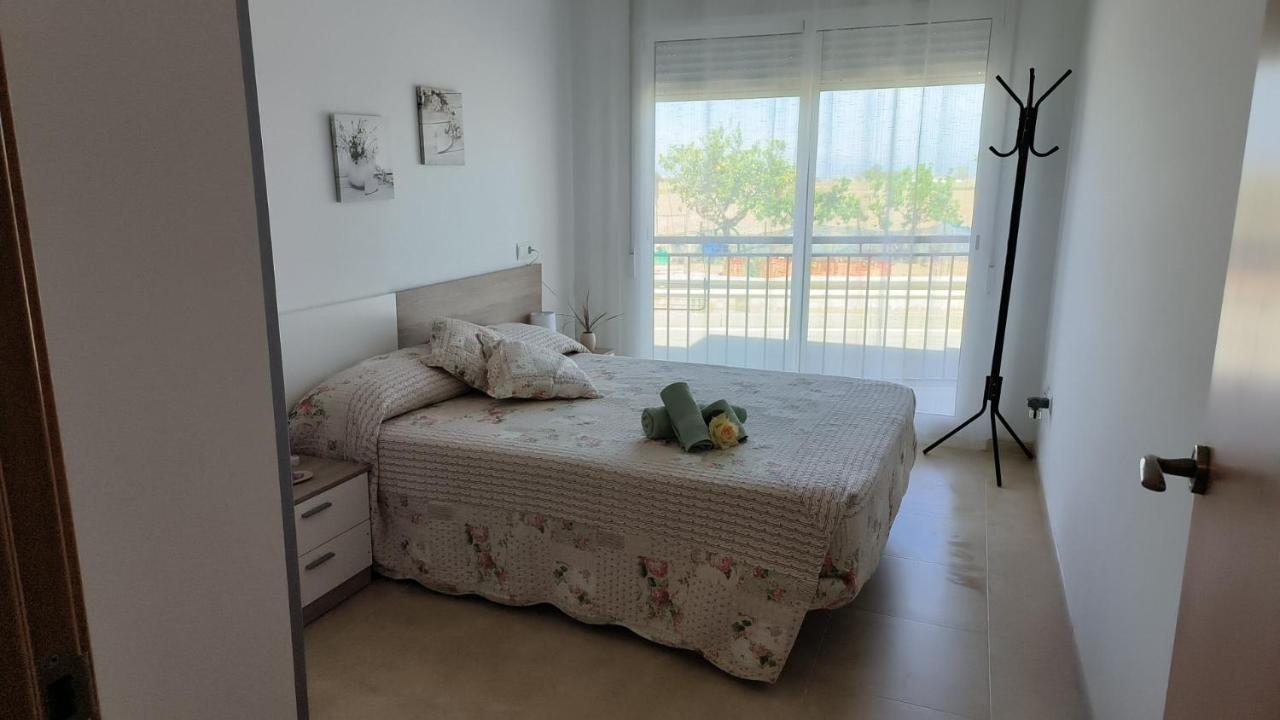 Apartamento En Els Muntellsアパートメント エクステリア 写真